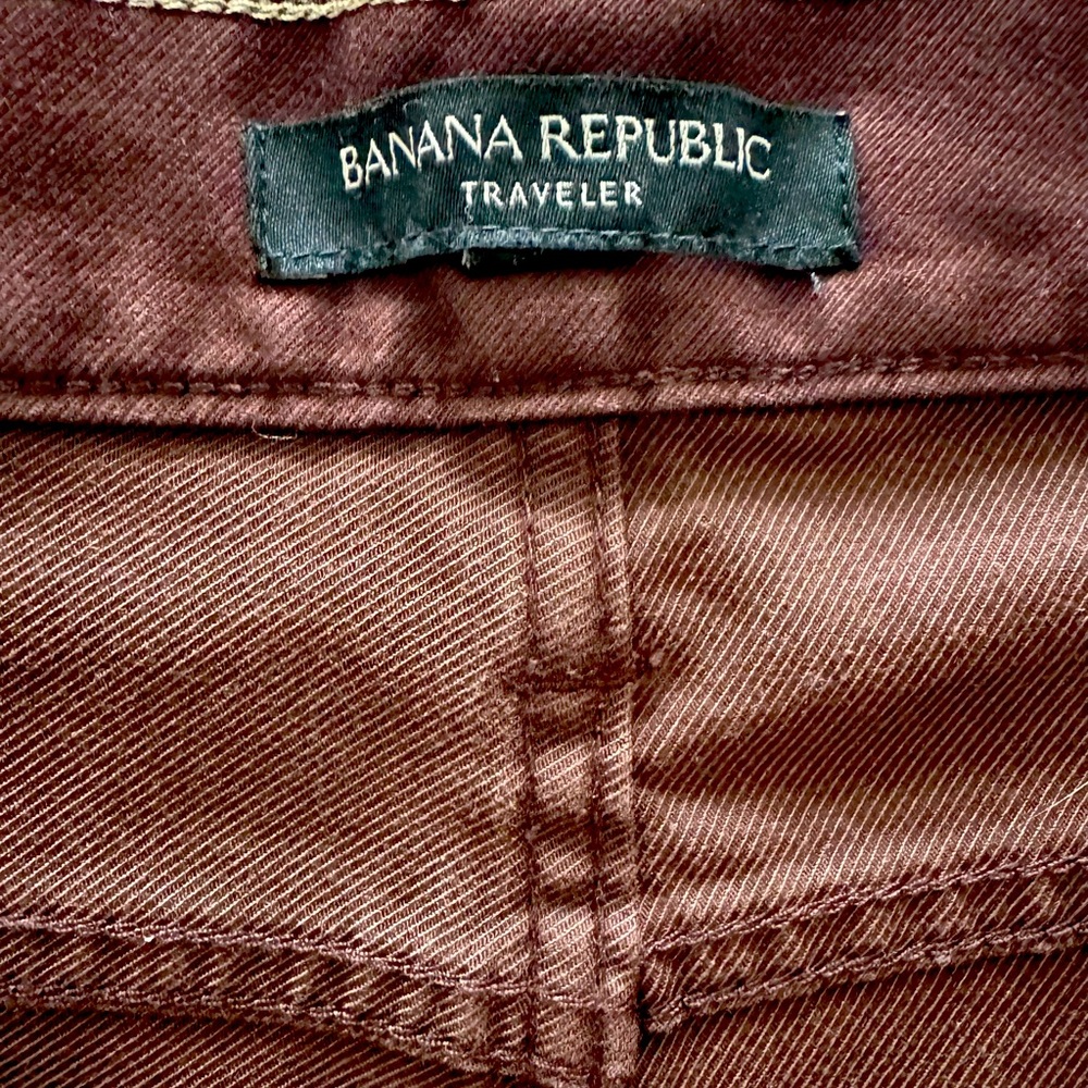 Banana Republic Men’s Traveler Jean Maroon 35x30